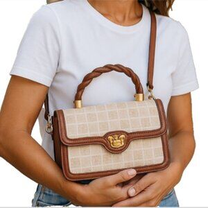 Women’s Crossbody Purse Pebbled Faux Leather Adjustable Strap Brown Tan Medium